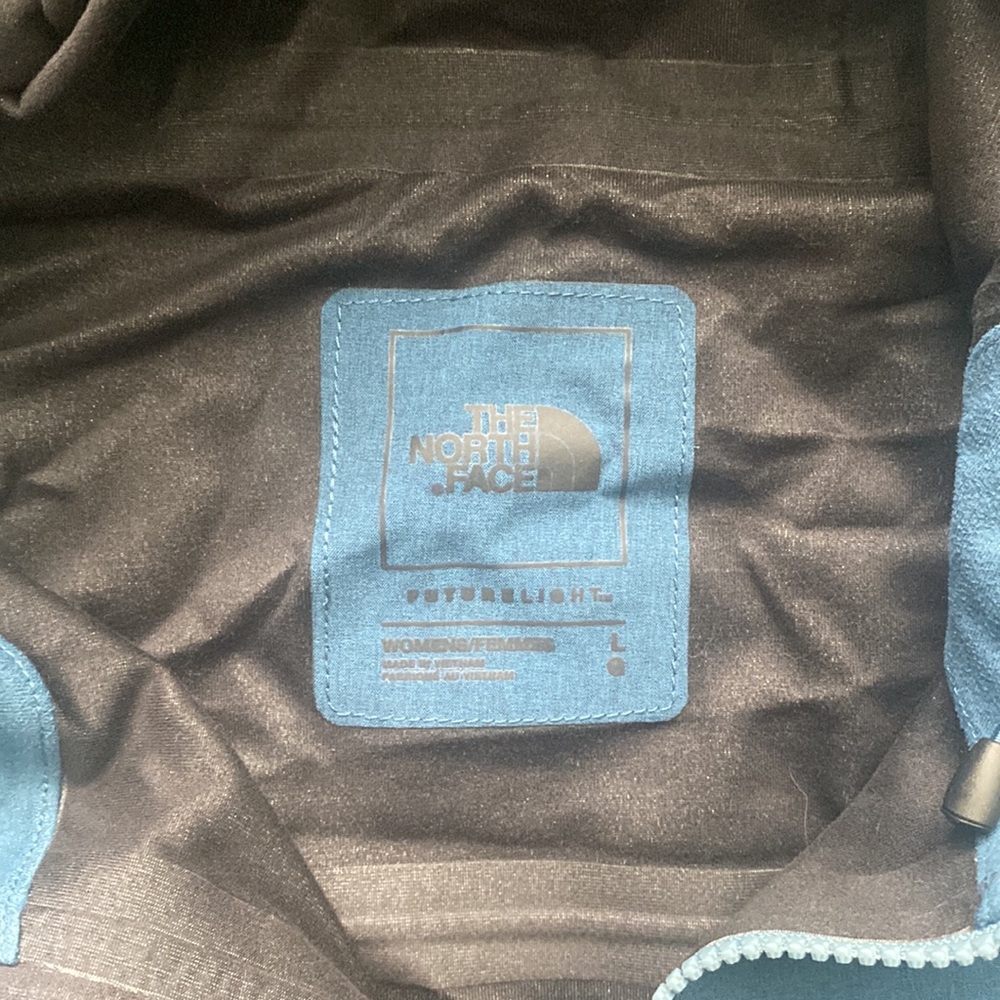 North Face Futurelight Ski Shell - image 3